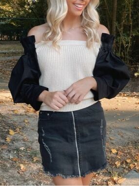 Zara Off-Shoulder Cream Knit Crop Sweater with Black Poplin Sleeves